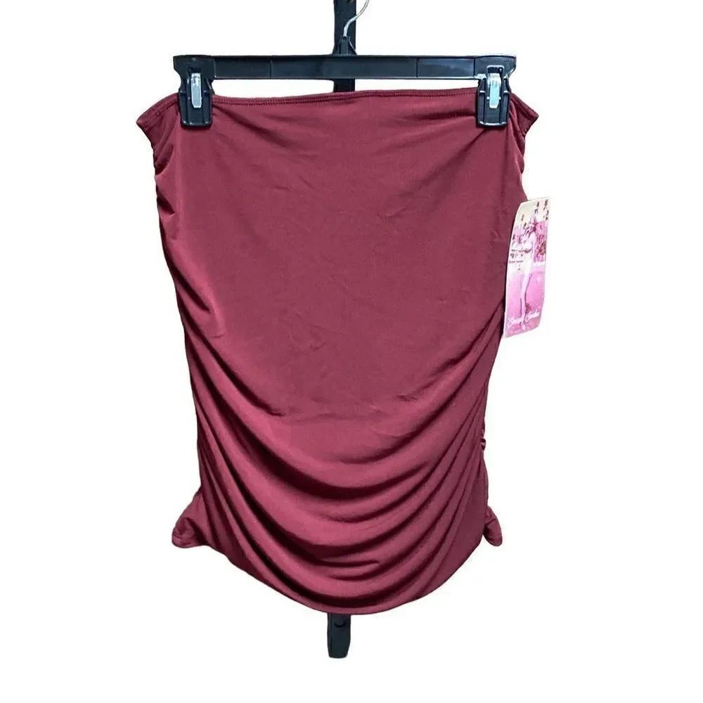 Emerald Sundae Burgundy Ruched Skirt Size Large NEW